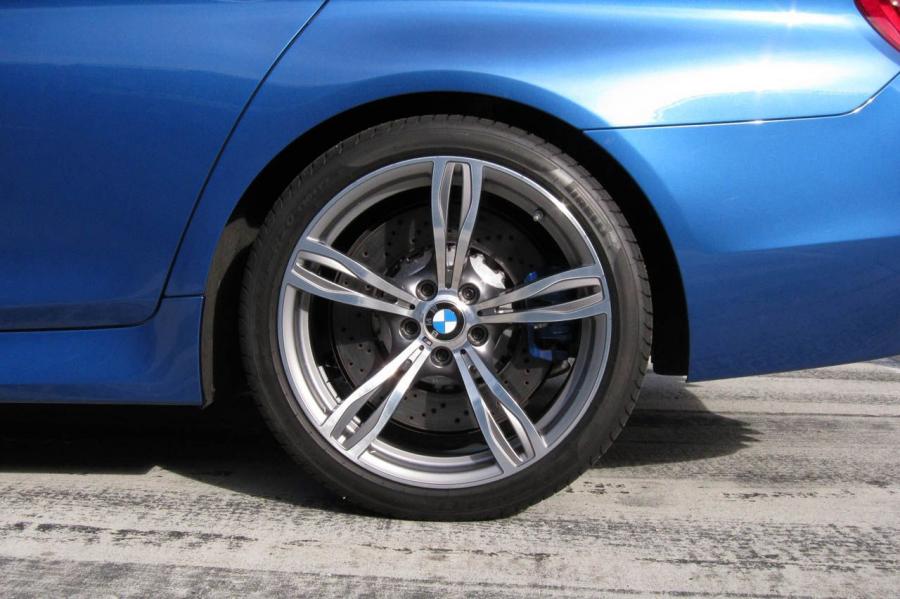  BMW M5 2012 года  (фото 22 из 319)